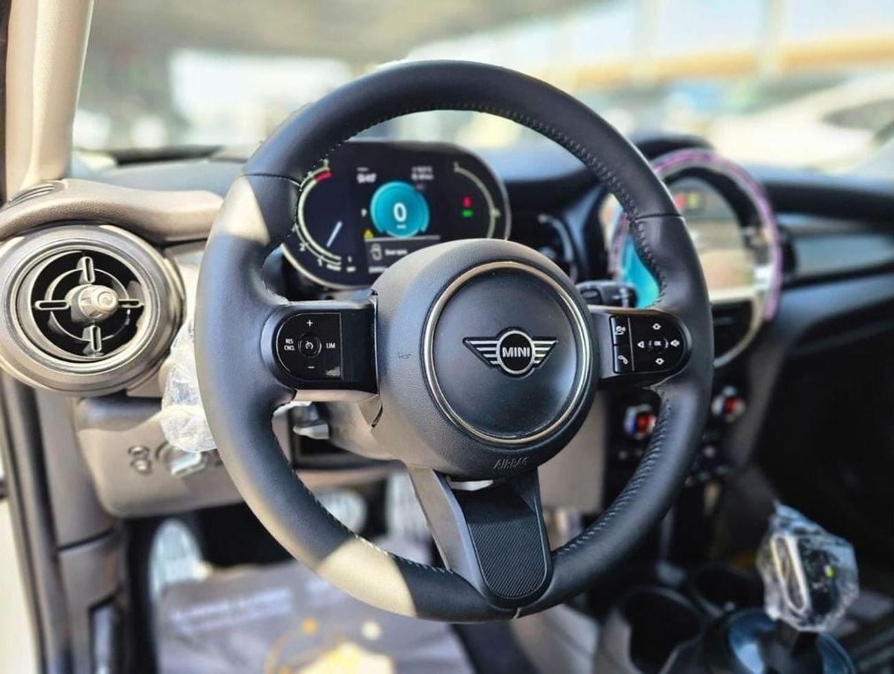 ميني كوبر One 1.5L (4 Seater)