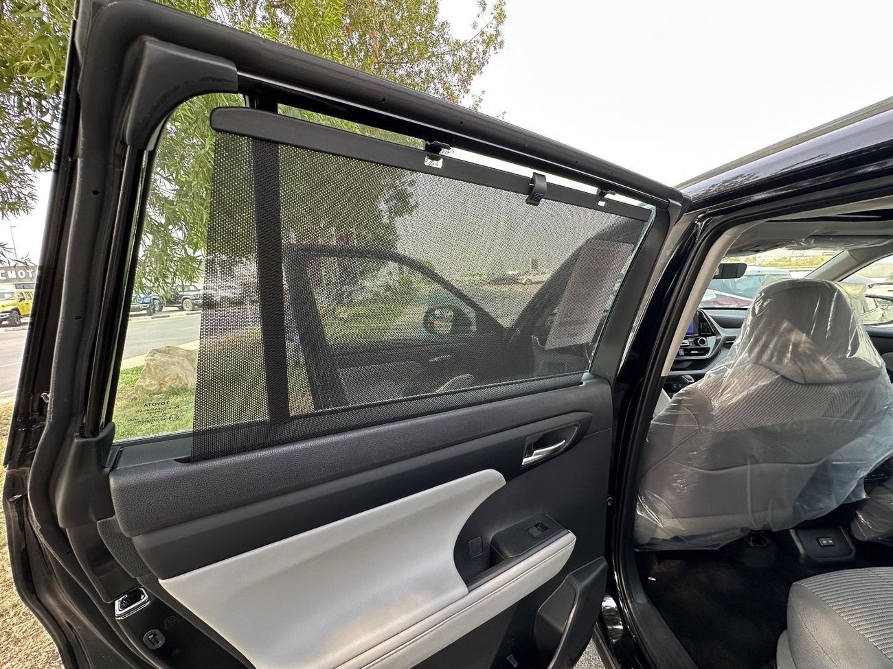 تويوتا هايلاندر 2.5L Hybrid GXR (AWD)