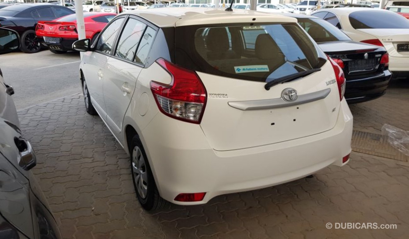 Toyota Yaris 2016  gcc specs low mileage