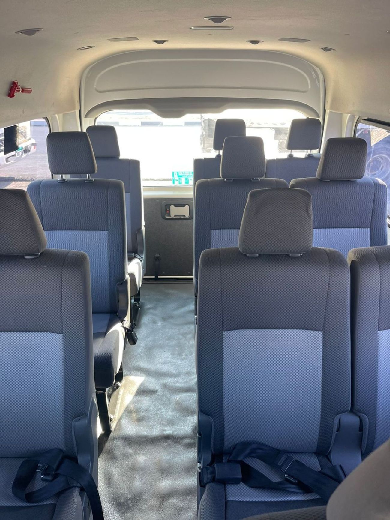 Toyota Hiace GLS - High Roof