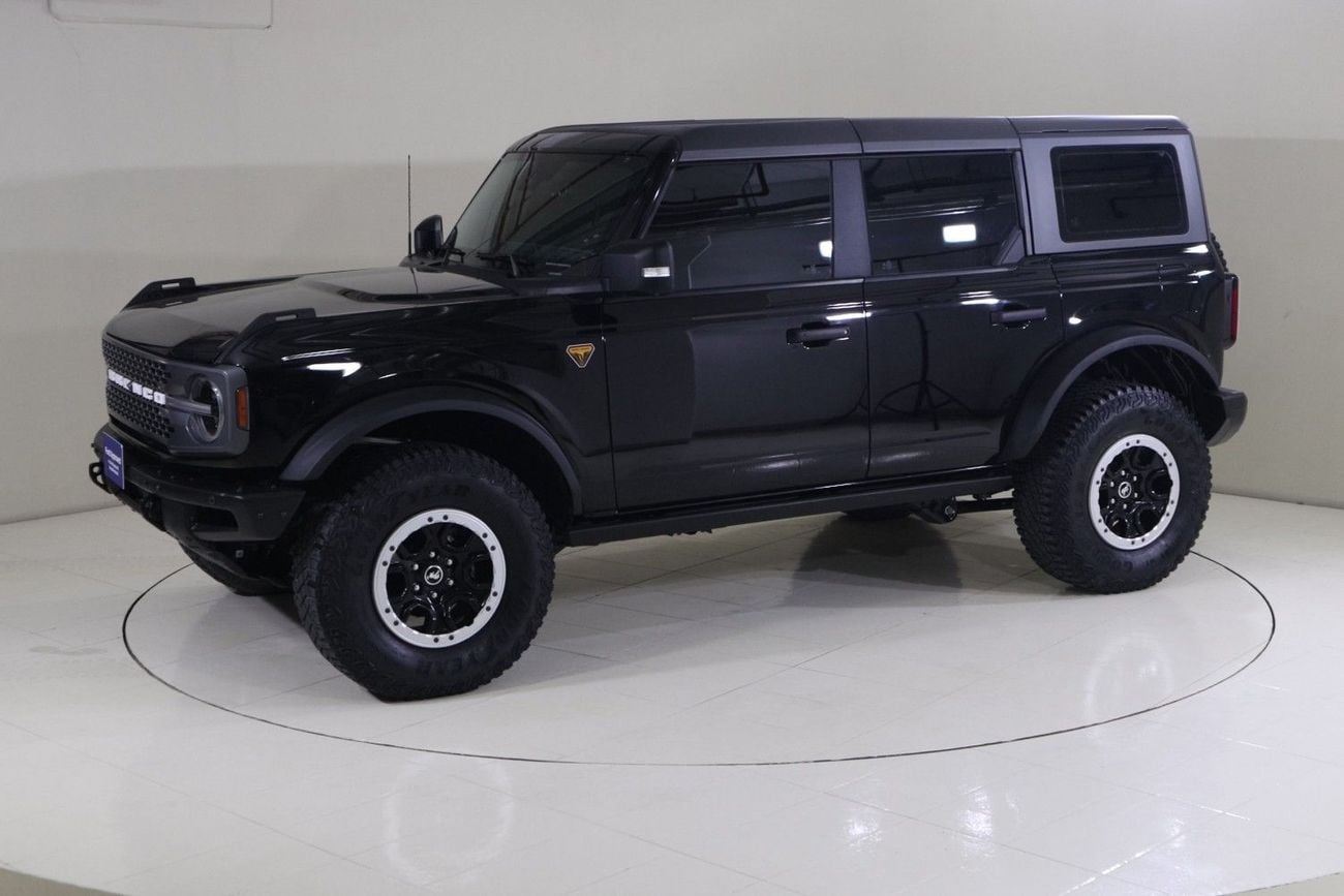 Ford Bronco B4D4722 BRONCO 4 DOORS BADLANDS 2.7L V6 ECOBOOST LTHR SSQTCH / AL TAYER MOTORS AL QOUZ SHOWROOM