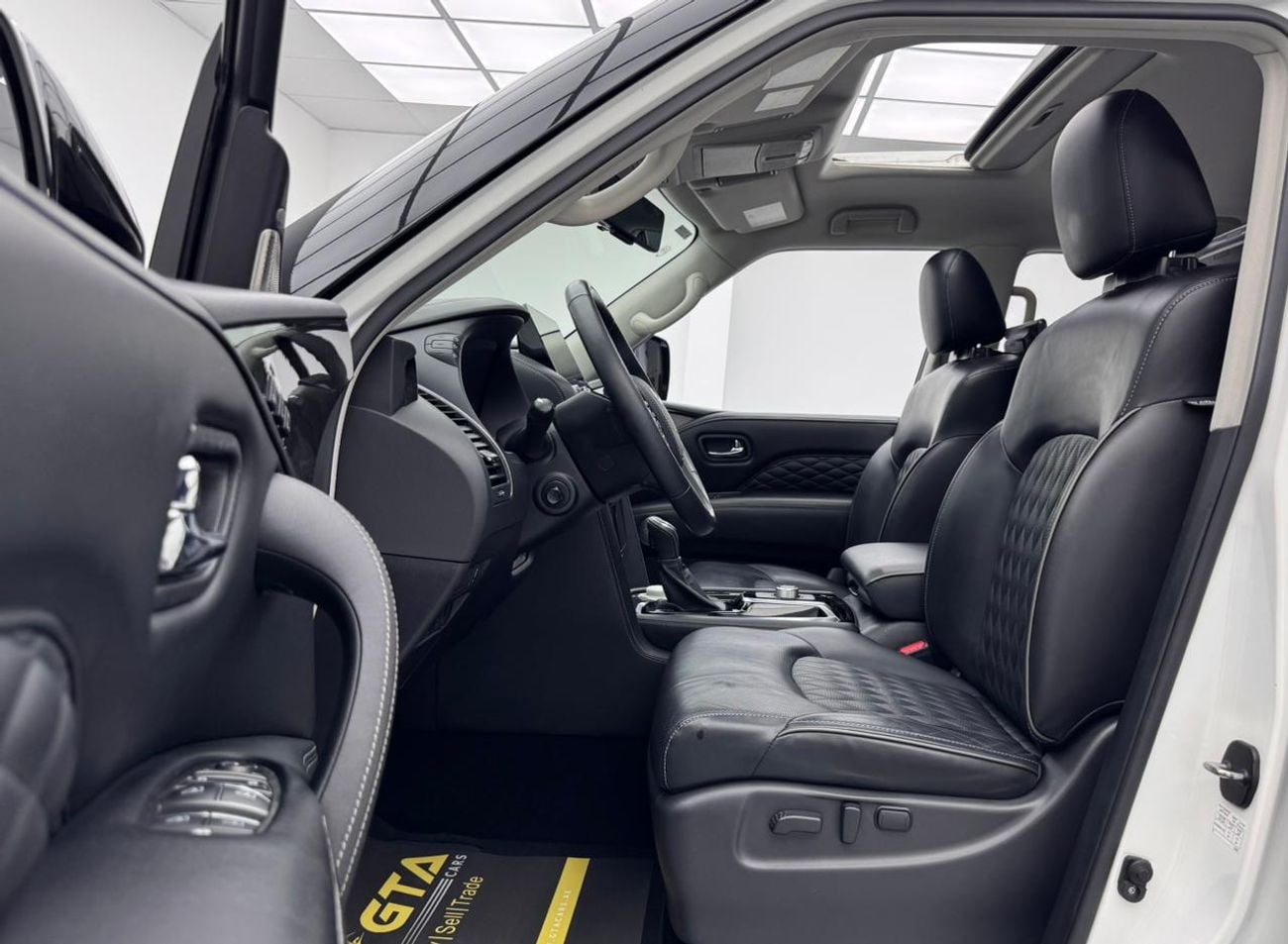 Infiniti QX80 2023 Infiniti QX80 Sensory, 2028 Infiniti Warranty, 2027 Infiniti Service Pack, 8 Seater, GCC