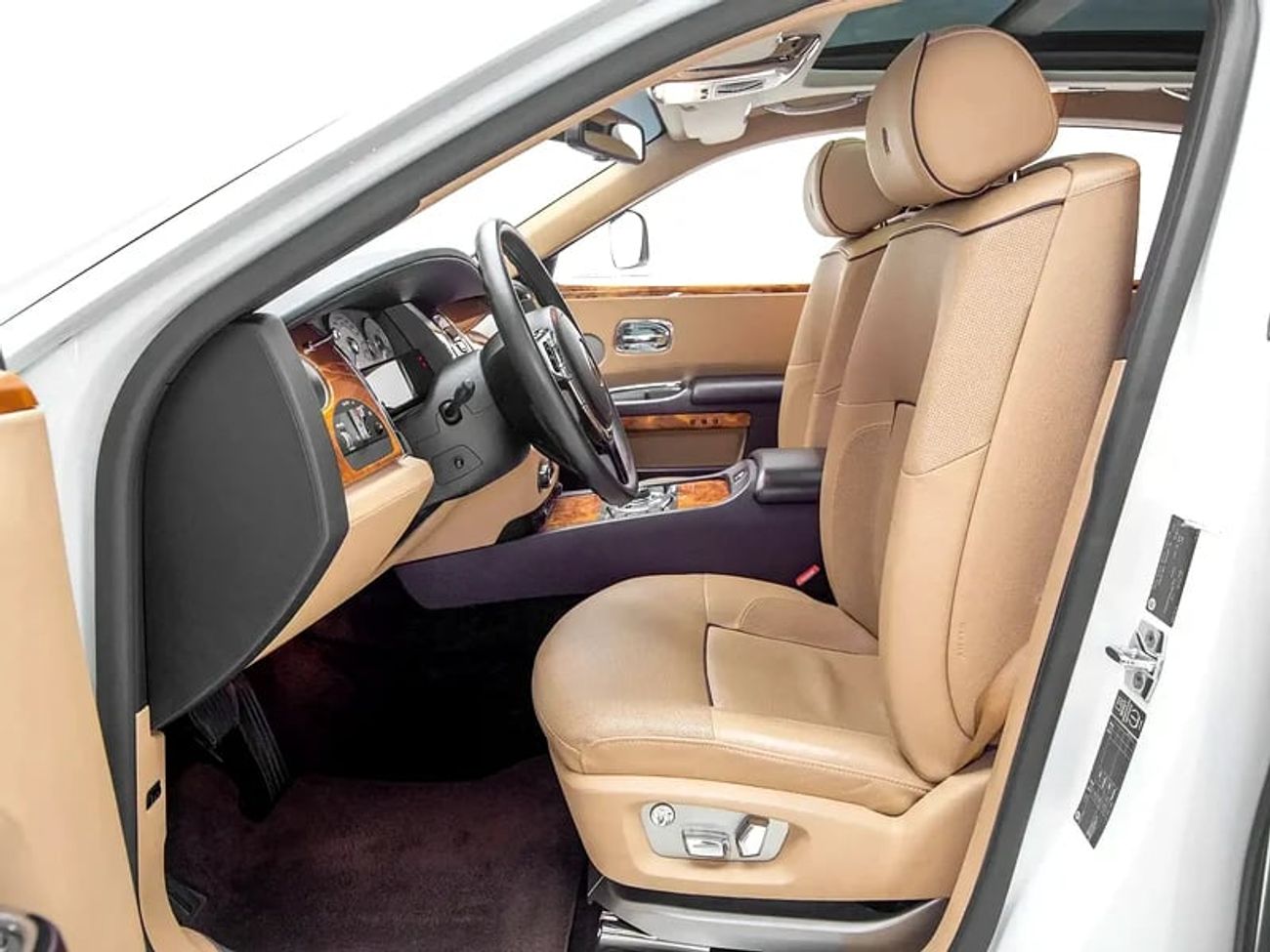 رولز رويس جوست Ghost Standard