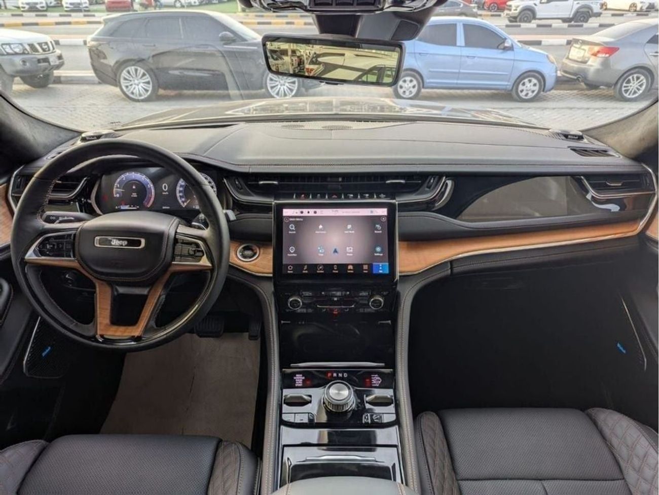 جيب جراند شيروكي Summit Reserve 5.7L JEEP GRAND CHEROKEE SUMMIT 2024 V8 engine 5.7L zero kilometer American clean car