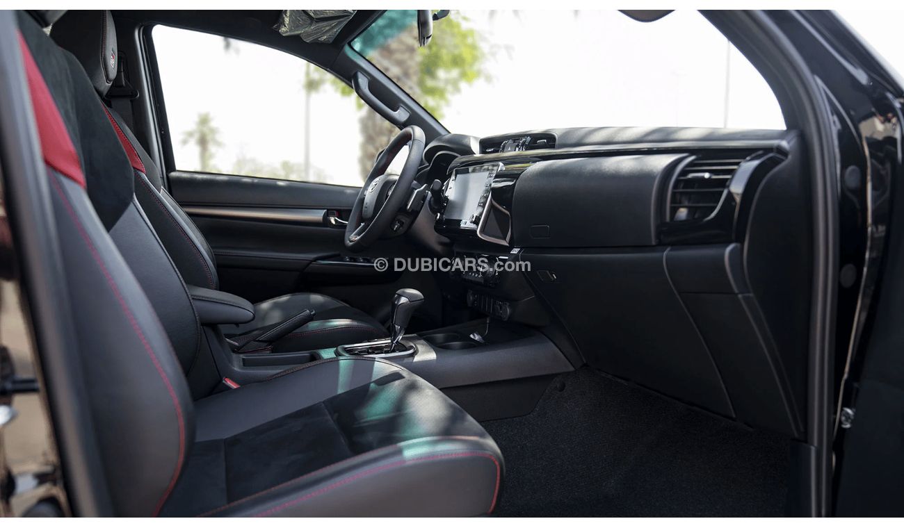 Toyota Hilux TOYOTA HILUX GR SPORT PETROL 4.0 L V6 FULL OPTION