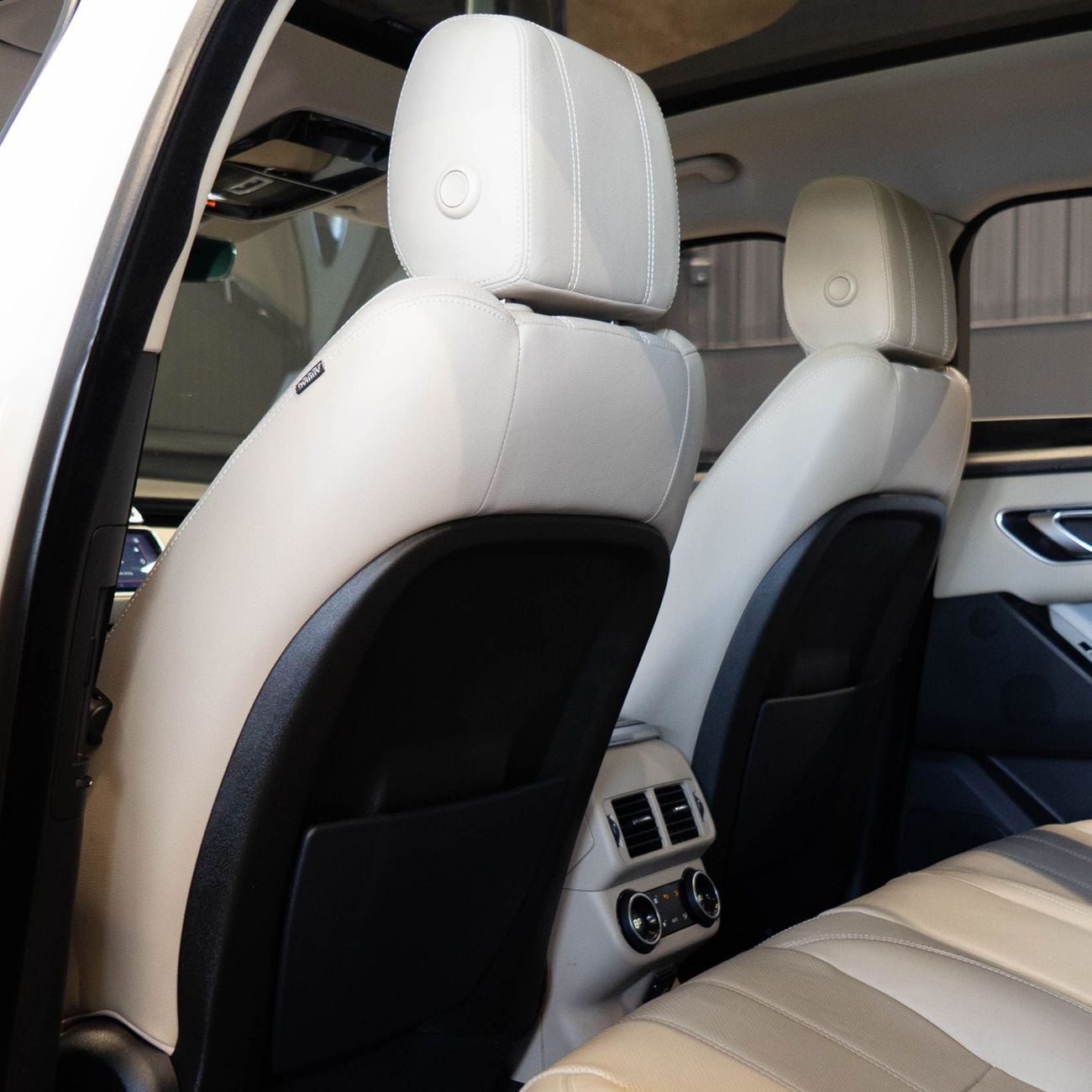لاند روفر رينج روفر فيلار 2,107 P.M • 0% Downpayment • Range Rover Velar P250 S • 1 Year Warranty