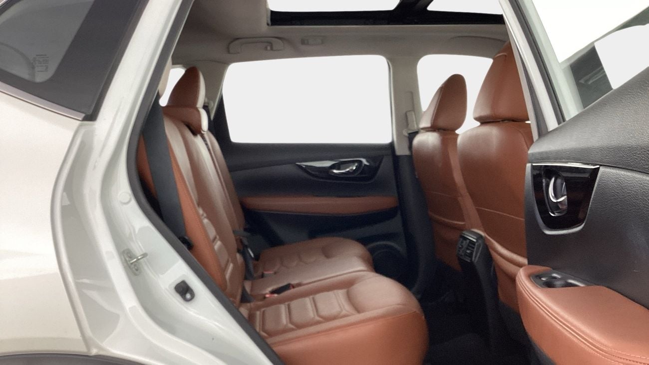 نيسان إكس تريل SL | شامل الضمان | 0 ﺪﻔﻋﺓ ﺃﻮﻟﻯ