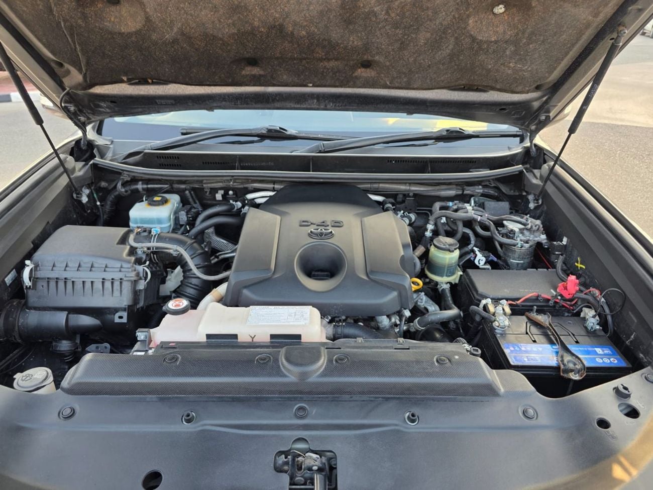 Toyota Prado 2019 4WD AT DIESEL = RIGHT HAND