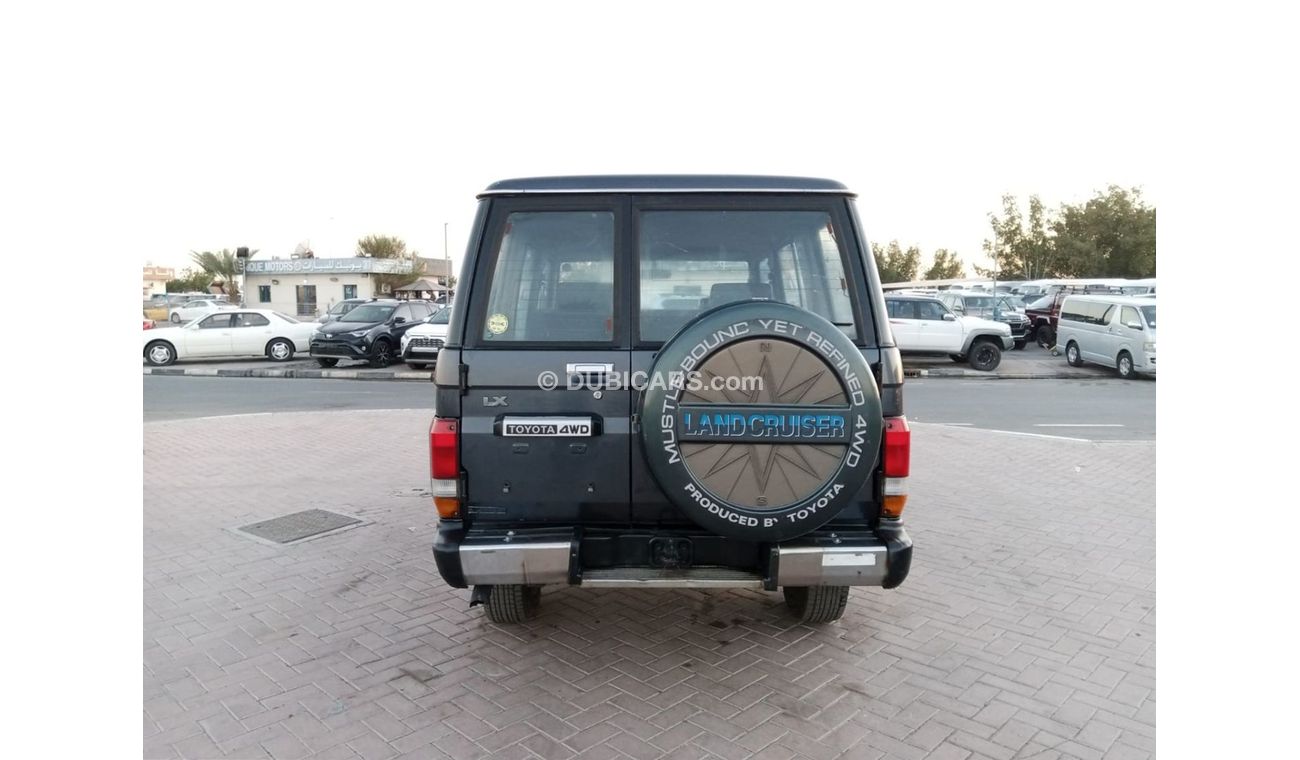 تويوتا لاند كروزر TOYOTA LAND CRUISER RIGHT HAND DRIVE (PM1179)
