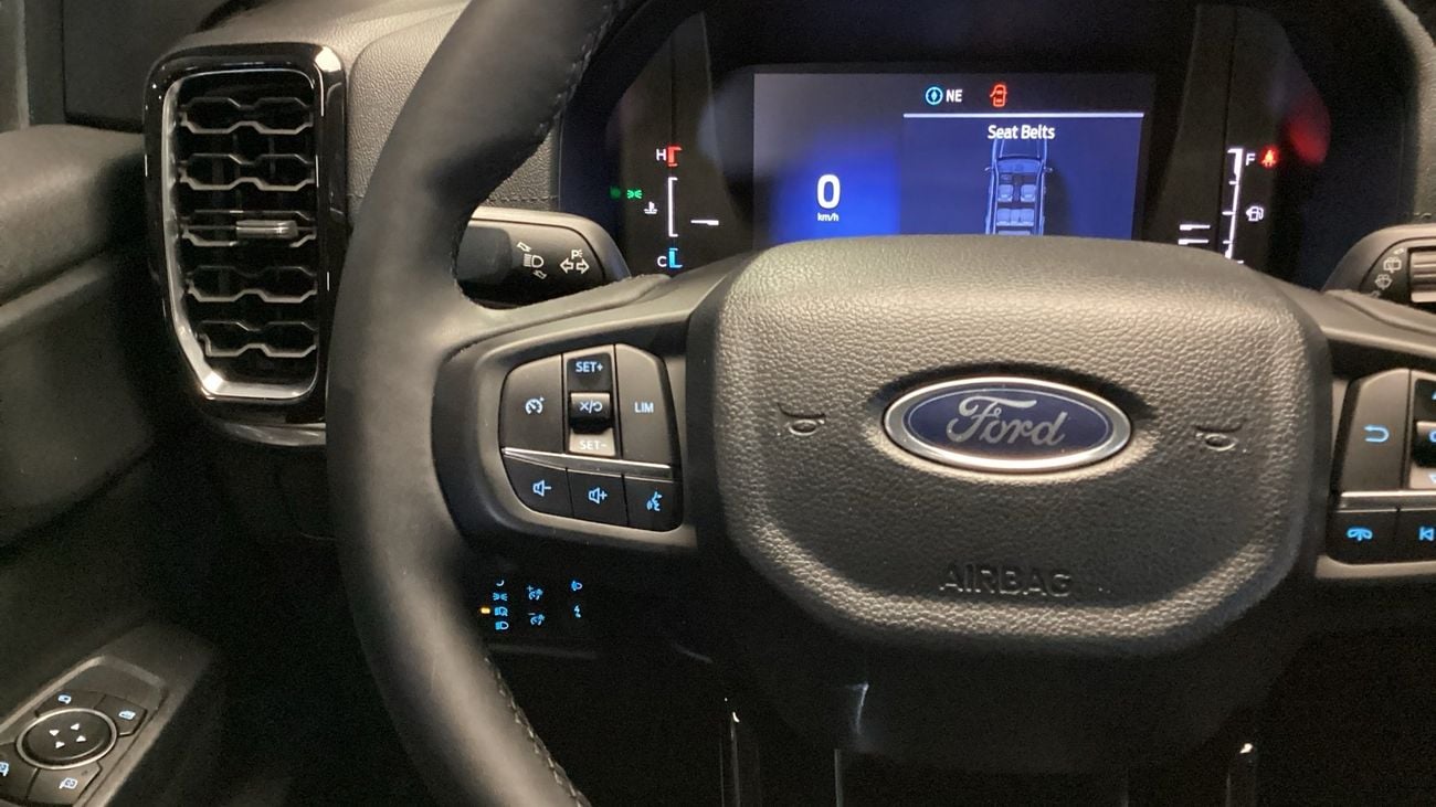 Ford Everest 2.3 XLT 4WD AUTO LTHR OFF ROAD 18 ALW | Guaranteed Warranty | 0 Down Payment
