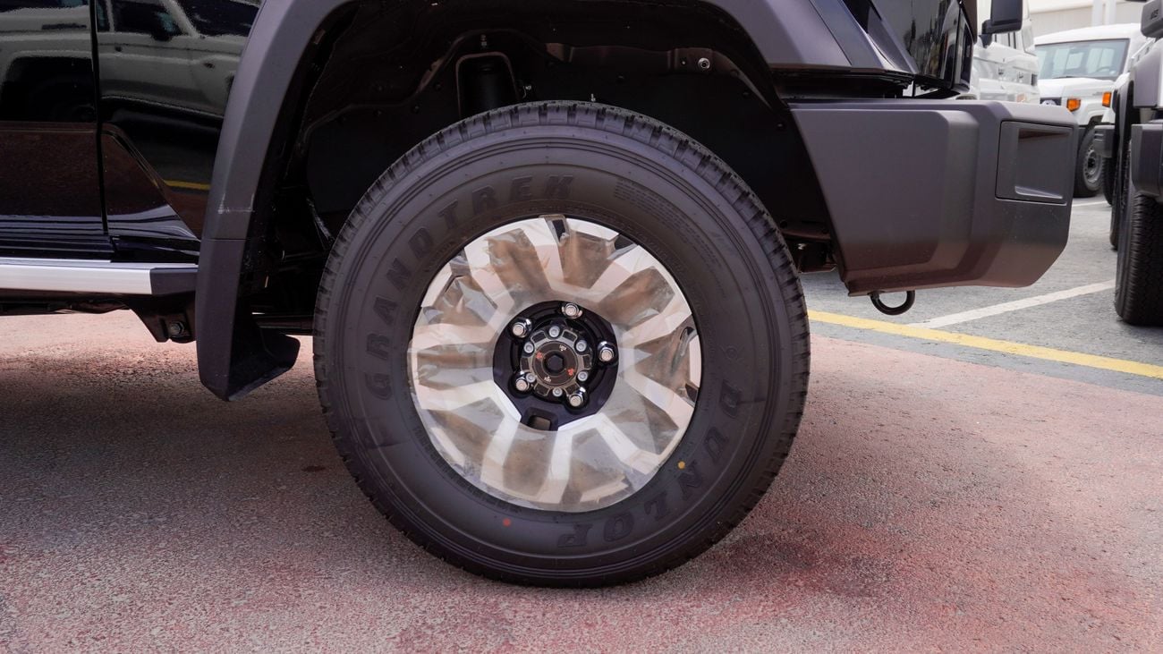 Toyota Land Cruiser 70 LX 4.0 L V6