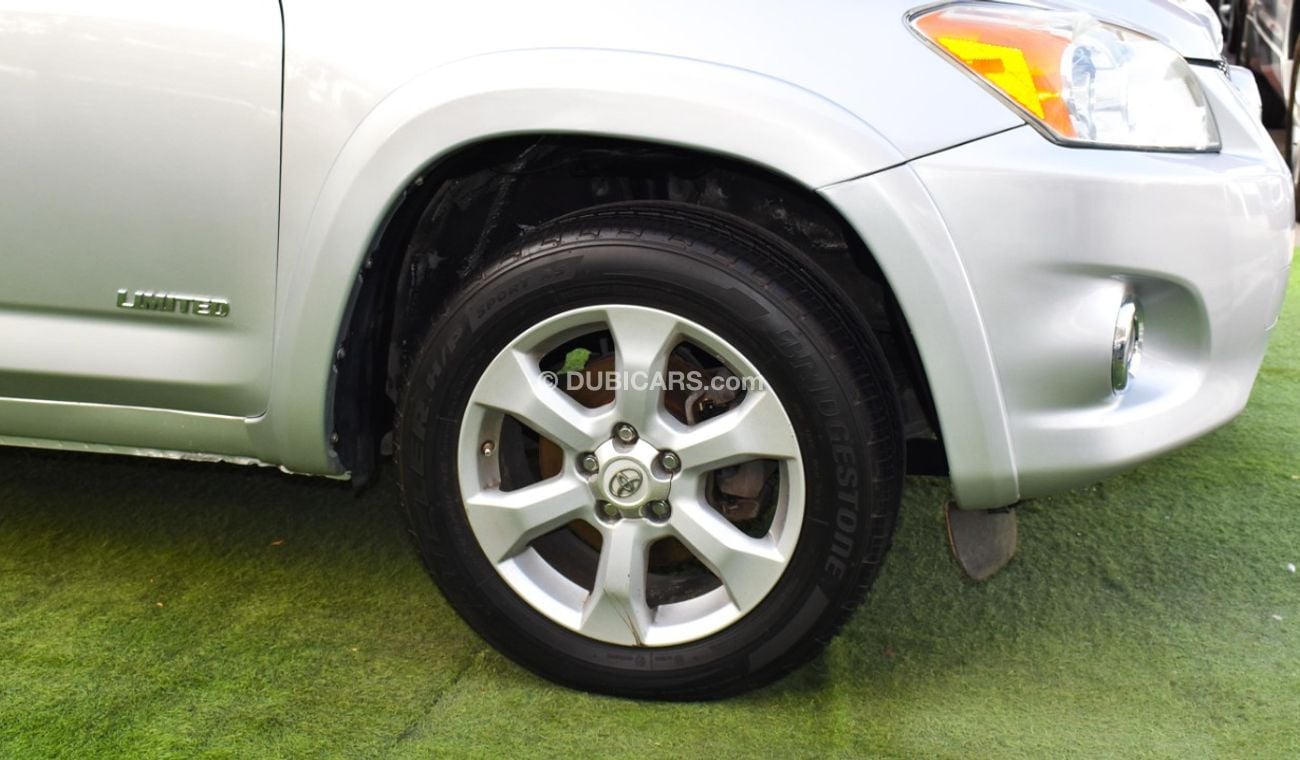 Toyota RAV4 2011 model, American import, fingerprint, leather hatch, cruise control, alloy wheels, sensors, came