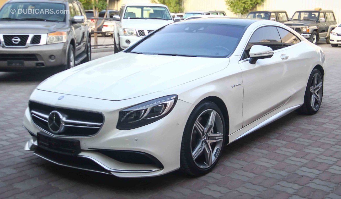 Mercedes-Benz S 63 AMG Coupe 4 Matic