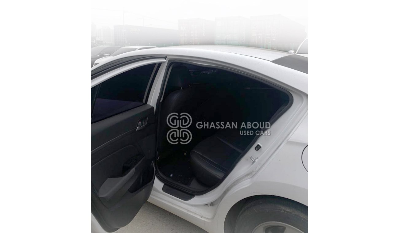 Hyundai Avante Certified Vehicle with Delivery option;Avante in good condition FOR EXPORT ONLY(Code : 07939)