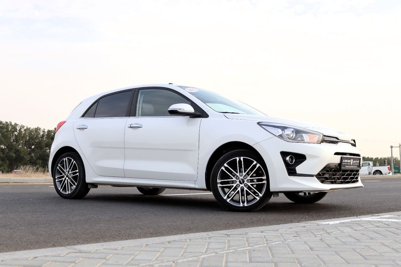 كيا ريو LX 1.4L Hatchback