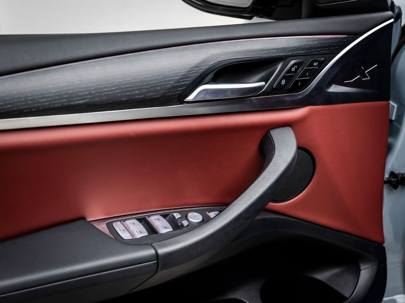 بي أم دبليو X4 xDrive 30i M Sport 2.0L