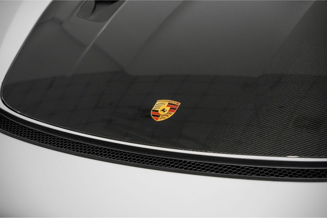 Porsche 718 Cayman GT4 RS 4.0L (493 HP) A/T Weissach package