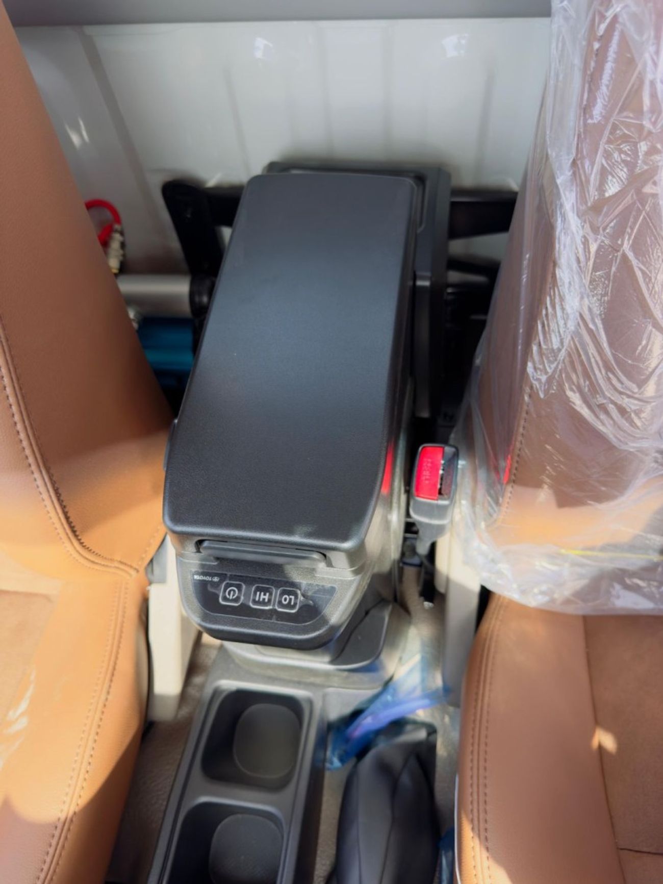 تويوتا لاند كروزر بيك آب 2024 Land Cruiser LC79 2.8L Diesel AT SC Full option