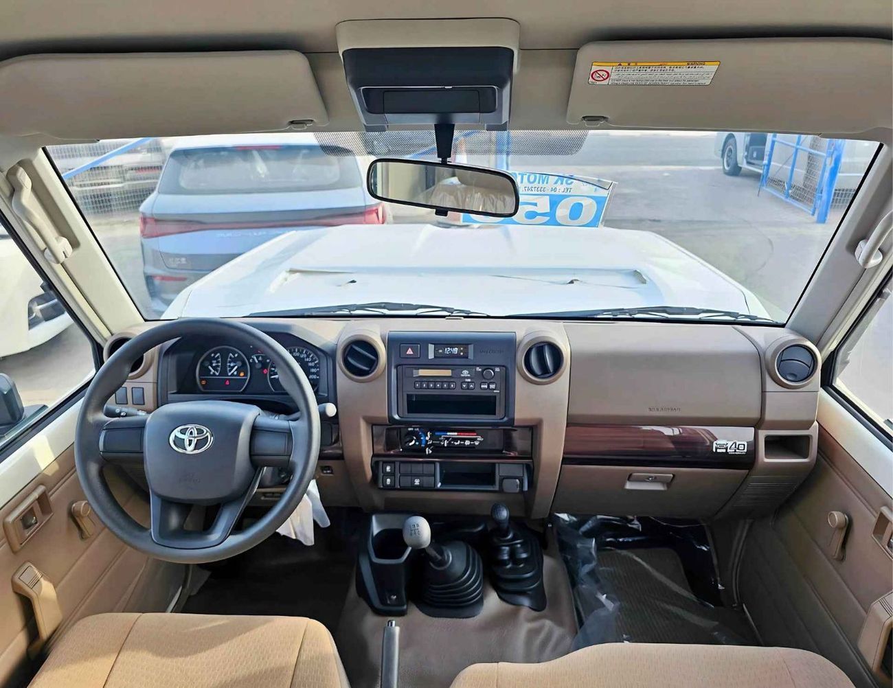 Toyota Land Cruiser 70 HARD TOP LC78 3 DOOR/DUAL TANK, SNORKEL/WITOUT PWR WINDOWS/2.8L DIESEL 4WD/CODE#E