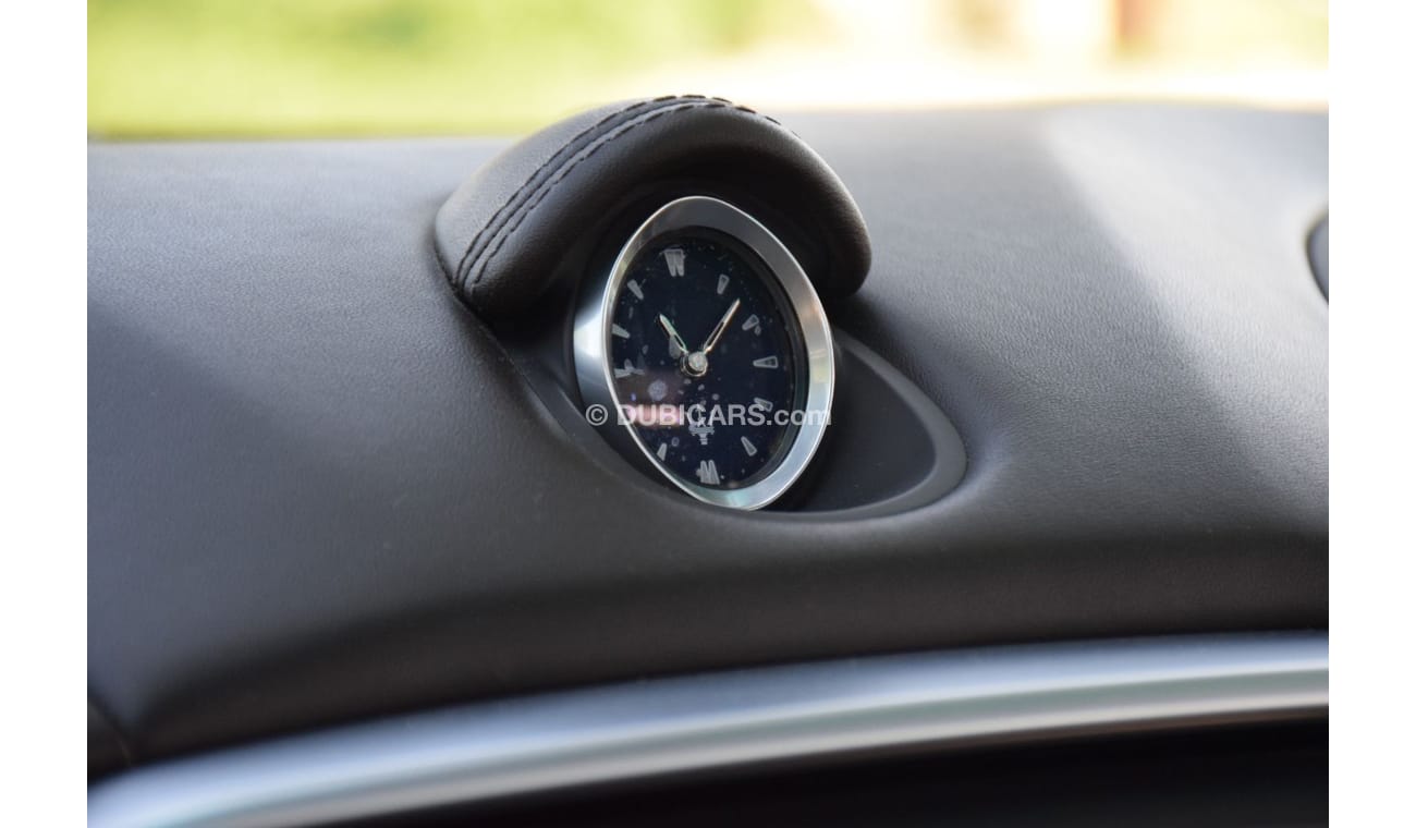 مازيراتي جيبلي Std Std