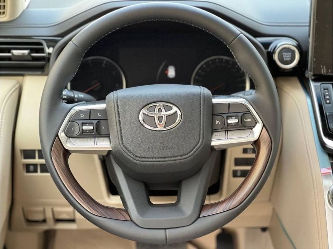 Toyota Land Cruiser VX 3.3L DSL A/T // 2024 // HIGH OPTION WITH 360 CAMERA , PUSH START  // SPECIAL OFFER // BY FORMUAL