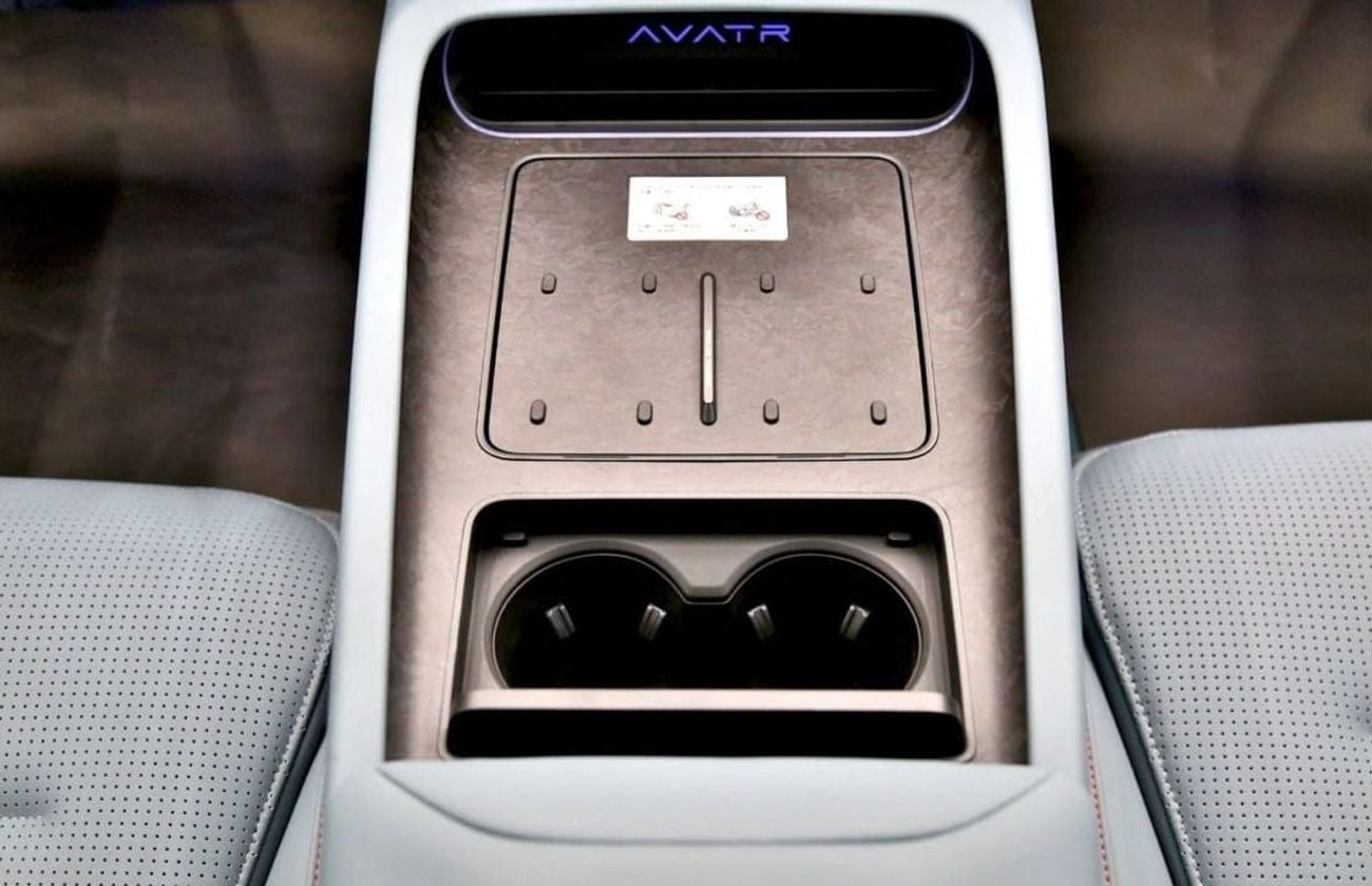 Avatr 12 Preformance with 3 Lidar  Pure Electric Sport Hatchback 2024