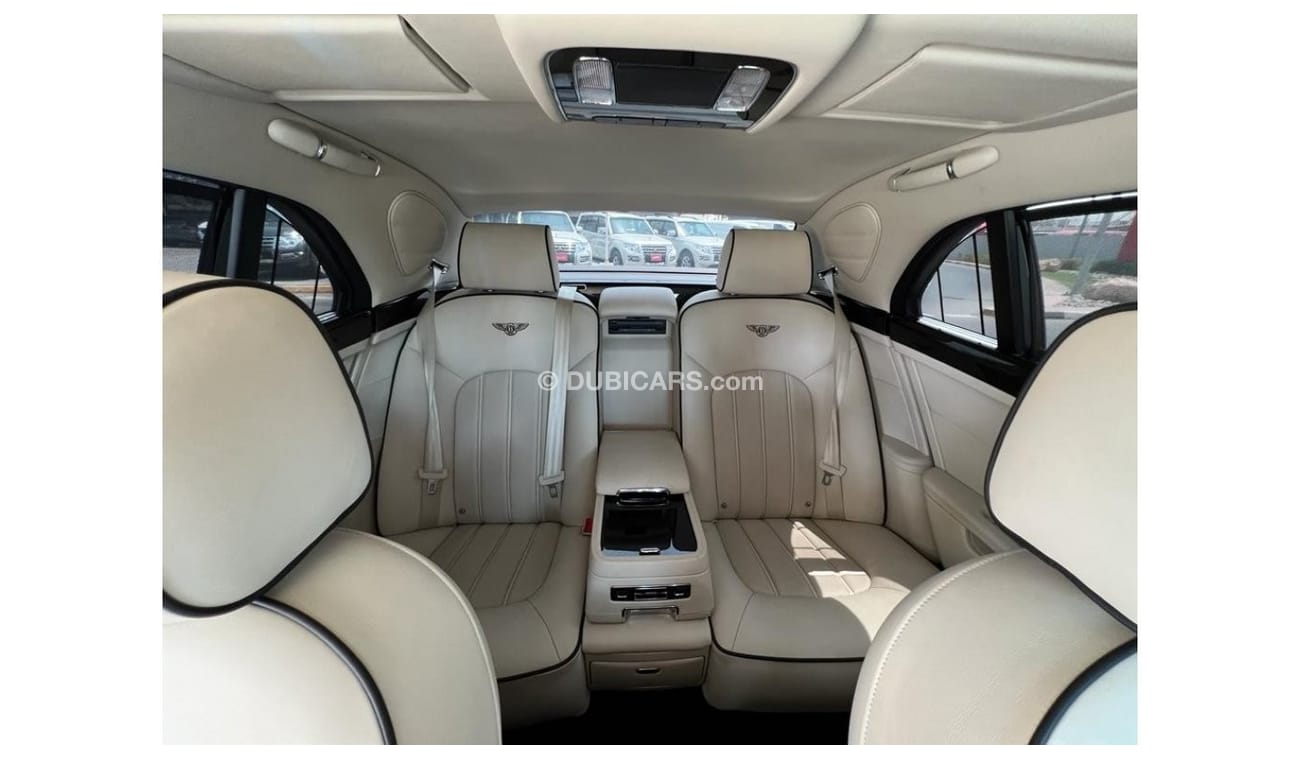 Bentley Mulsanne BENTLEY MULSANNE 2012 V8 TOP OF THE RANGE SPEICAL EDDITION