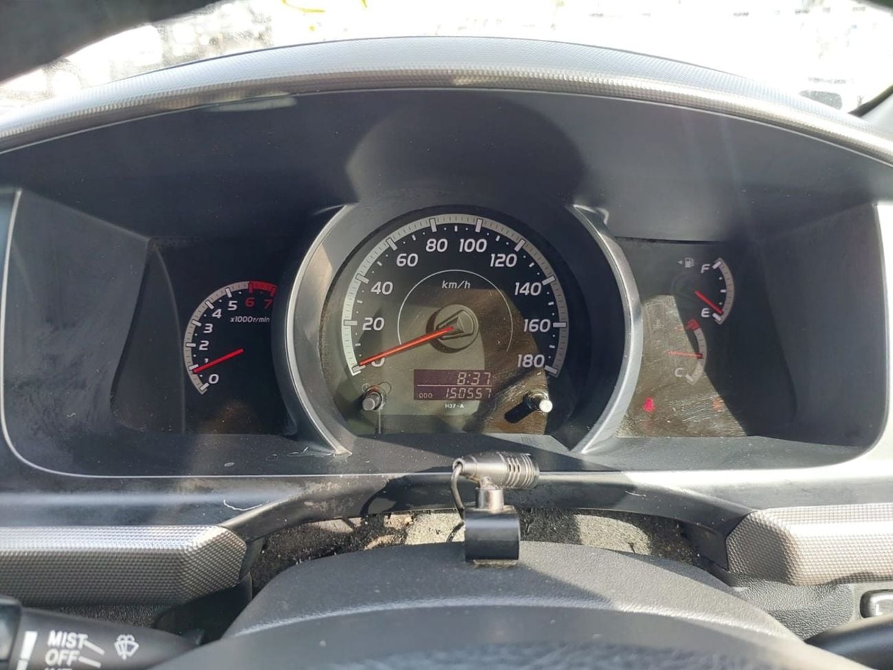 تويوتا هاياس TOYOTA HIACE VAN RHD 2004 MODEL 2.0 L PETROL AUTOMATIC(PM02513)