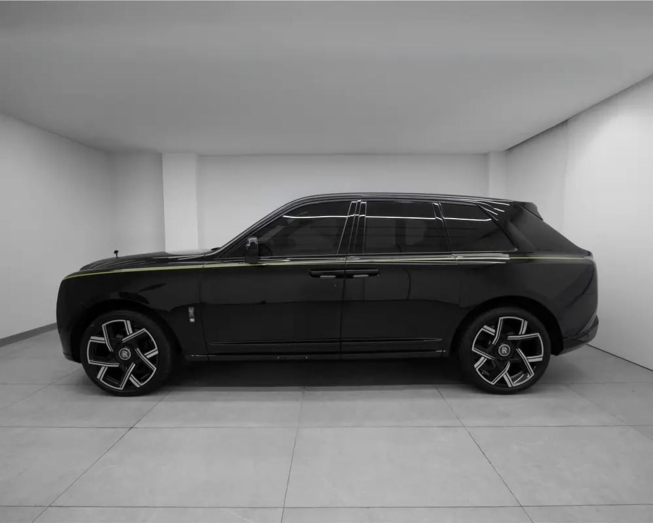 أودي RS2 Black Badge | Certified Pre-Owned | Warranty Service