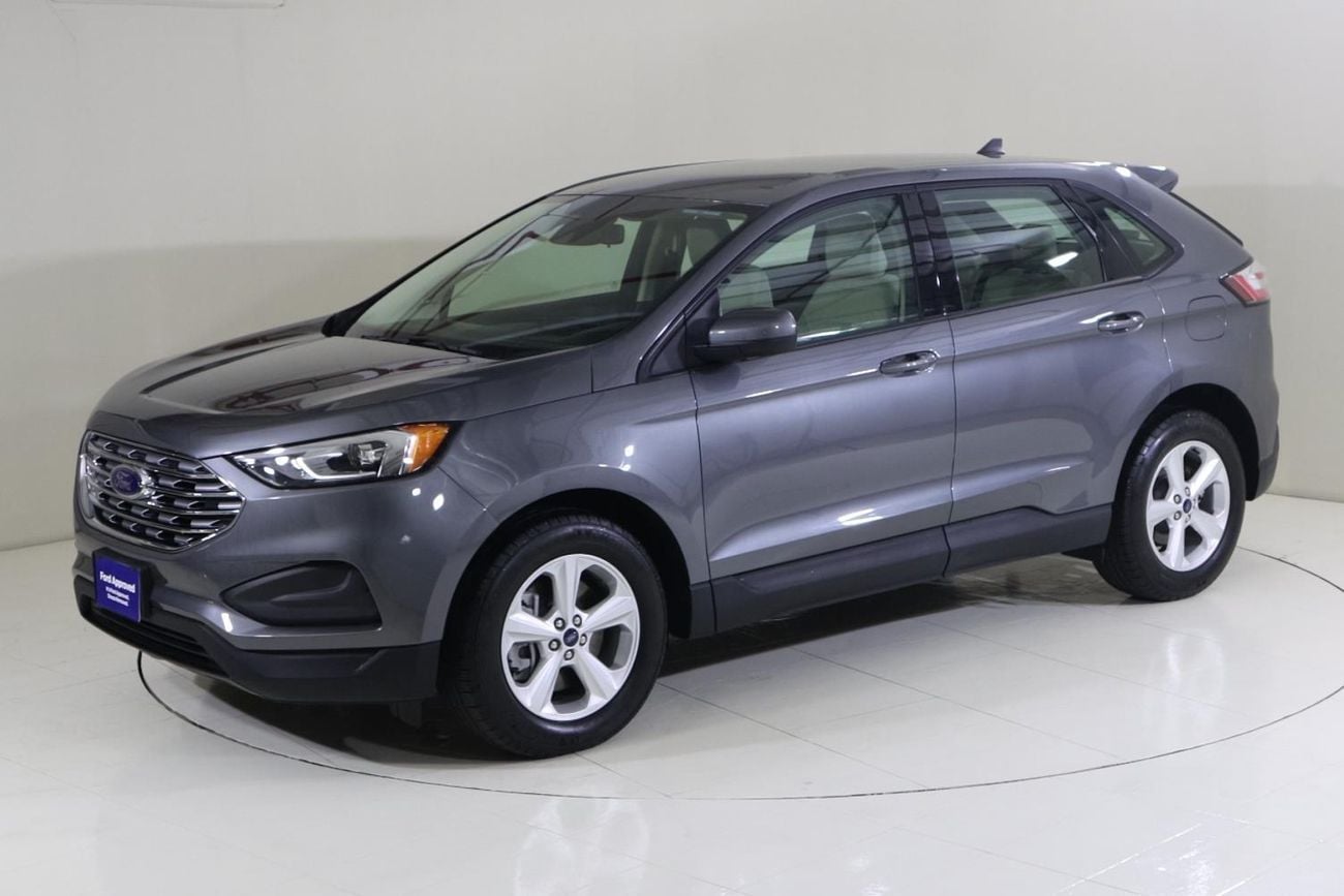 Ford Edge SE022 /AL TAYER MOTORS AL QOUZ SHOWROOM