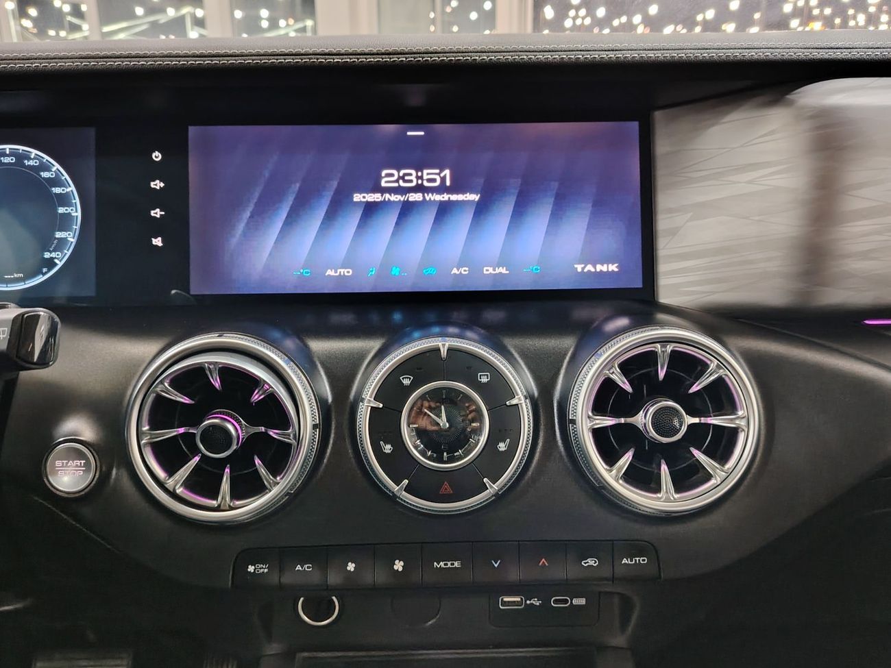 تانك 300 Conquero 2.0T