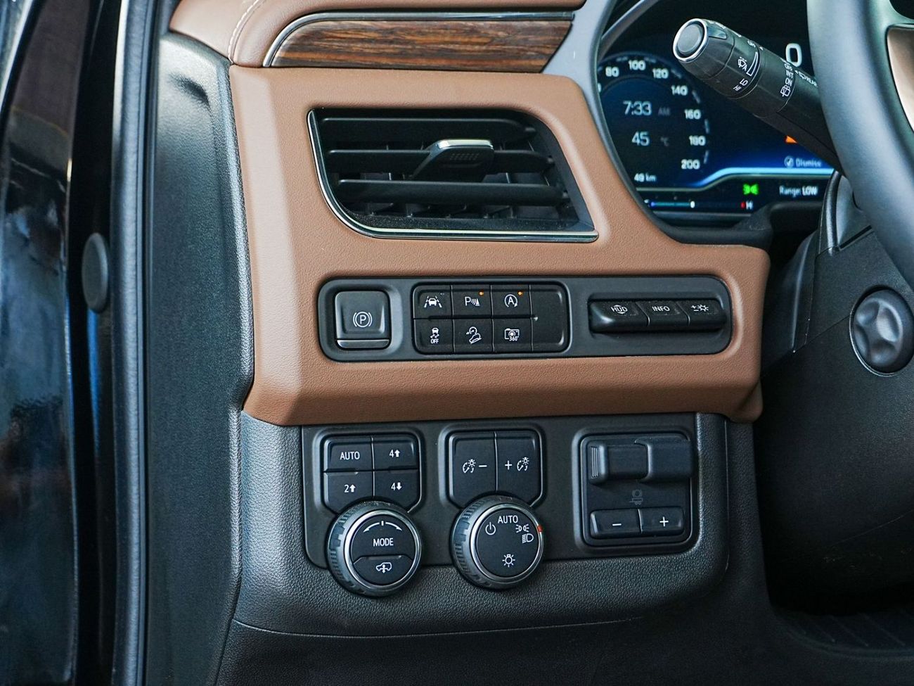 Chevrolet Tahoe HIGH COUNTRY