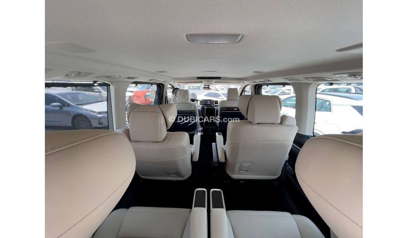 تويوتا جرافينا 3.5L Petrol RWD Premium 2023MY