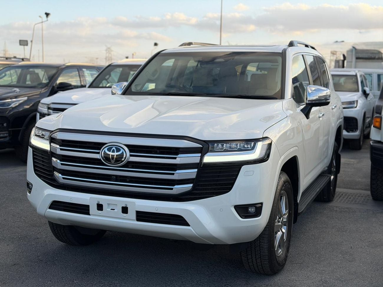 تويوتا لاند كروزر 2025 TOYOTA LAND CRUISER SAHARA 3.3L TT RHD
