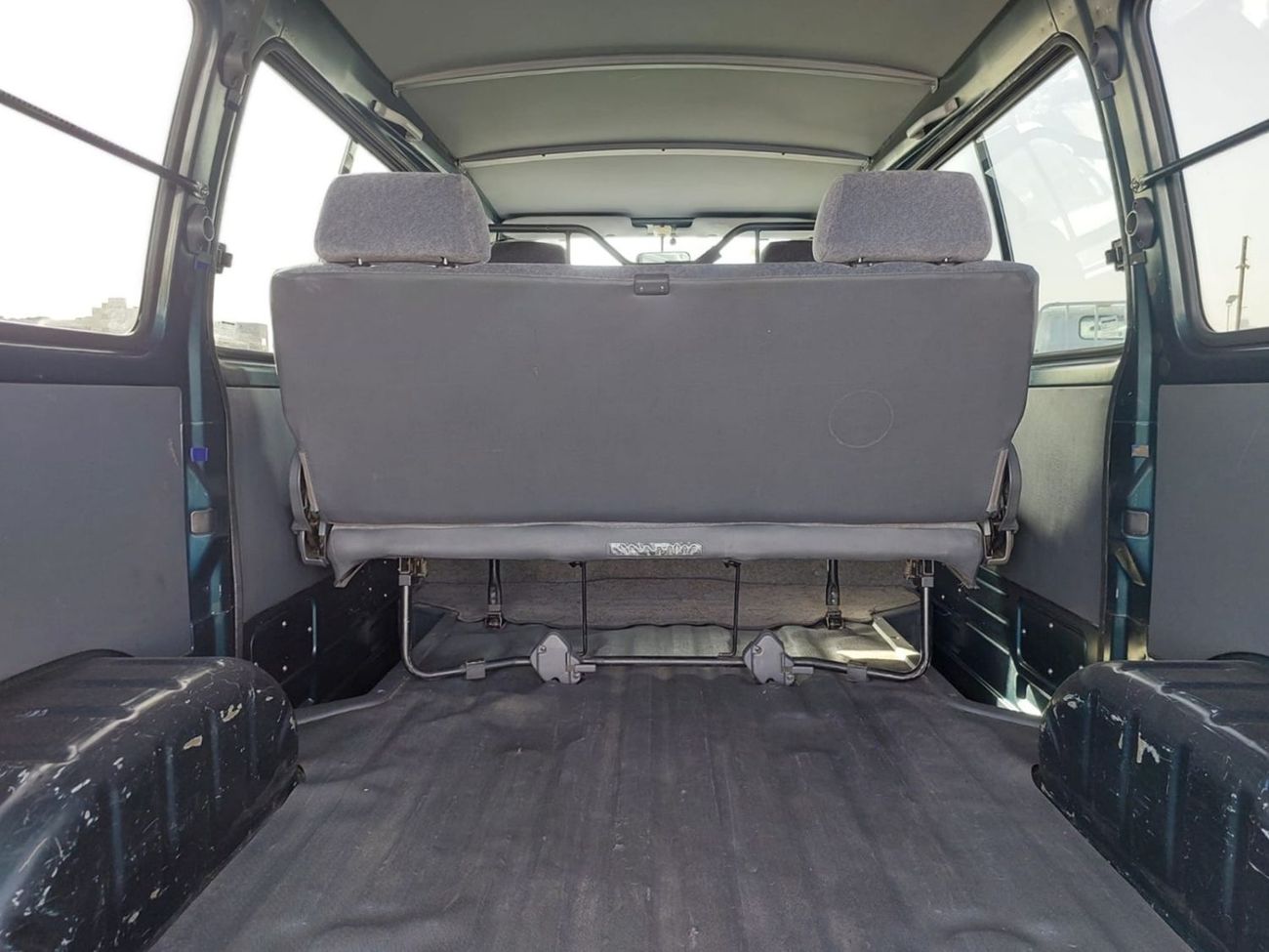 Toyota Hiace TOYOTA HIACE VAN RHD 2003 MODEL 2.0 L PETROL MANUAL(PM12008)