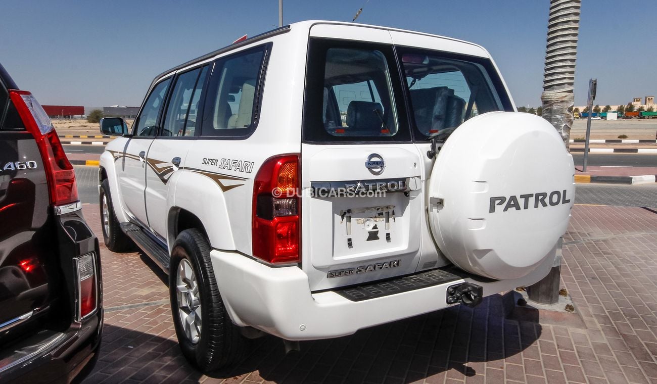 Nissan Patrol Super Safari