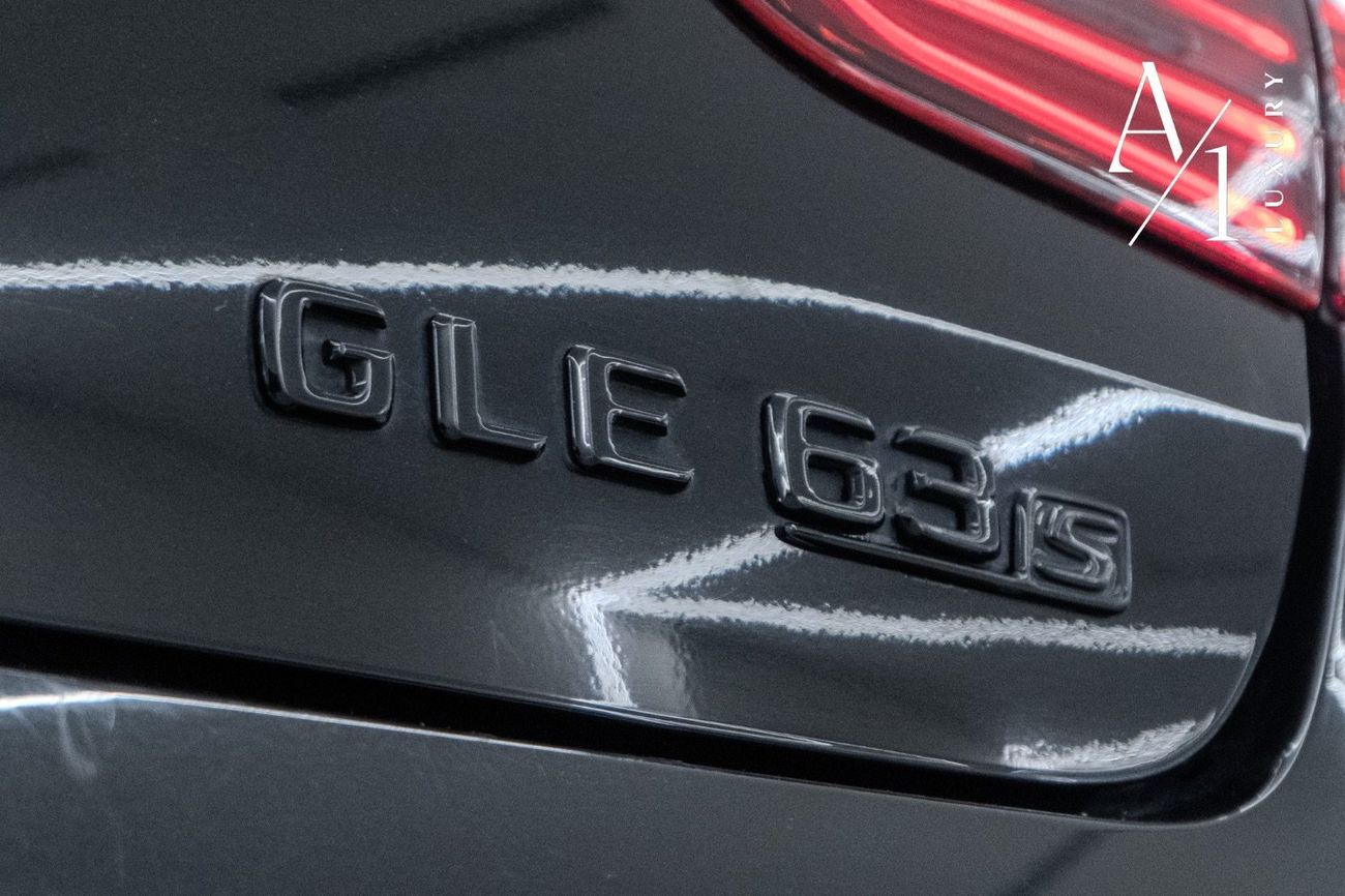 Mercedes-Benz GLE 63 AMG S 5.5L 2017 Mercedes GLE 63S, V8 Biturbo, Good Condition, Canadian Specs