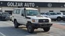 Toyota Land Cruiser 70 LC78 - 4.5l - Manual - New Shape - 13 Seater - Central Lock - Automatic Windows - 4wd