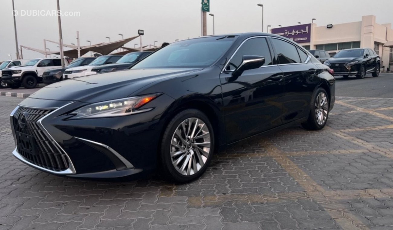 لكزس ES 350 بلاتينوم