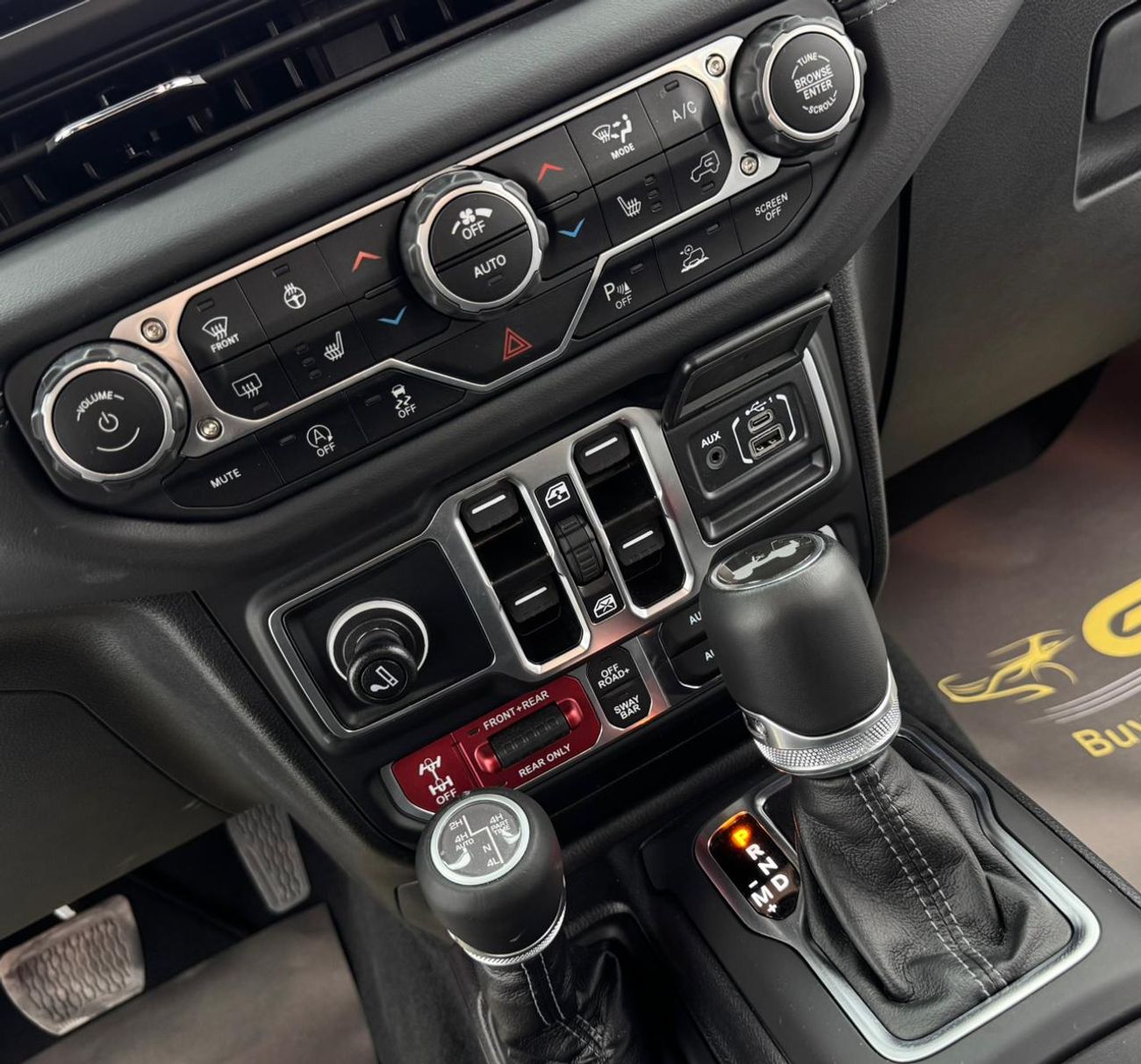 Jeep Wrangler Rubicon X 3.6L 2024 Jeep Wrangler Rubicon X, 2028 Jeep Warranty, Jeep Service History, GCC