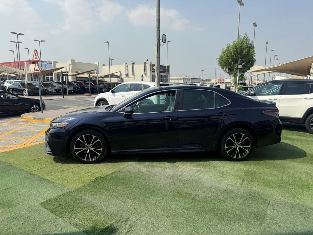 Toyota Camry SE
