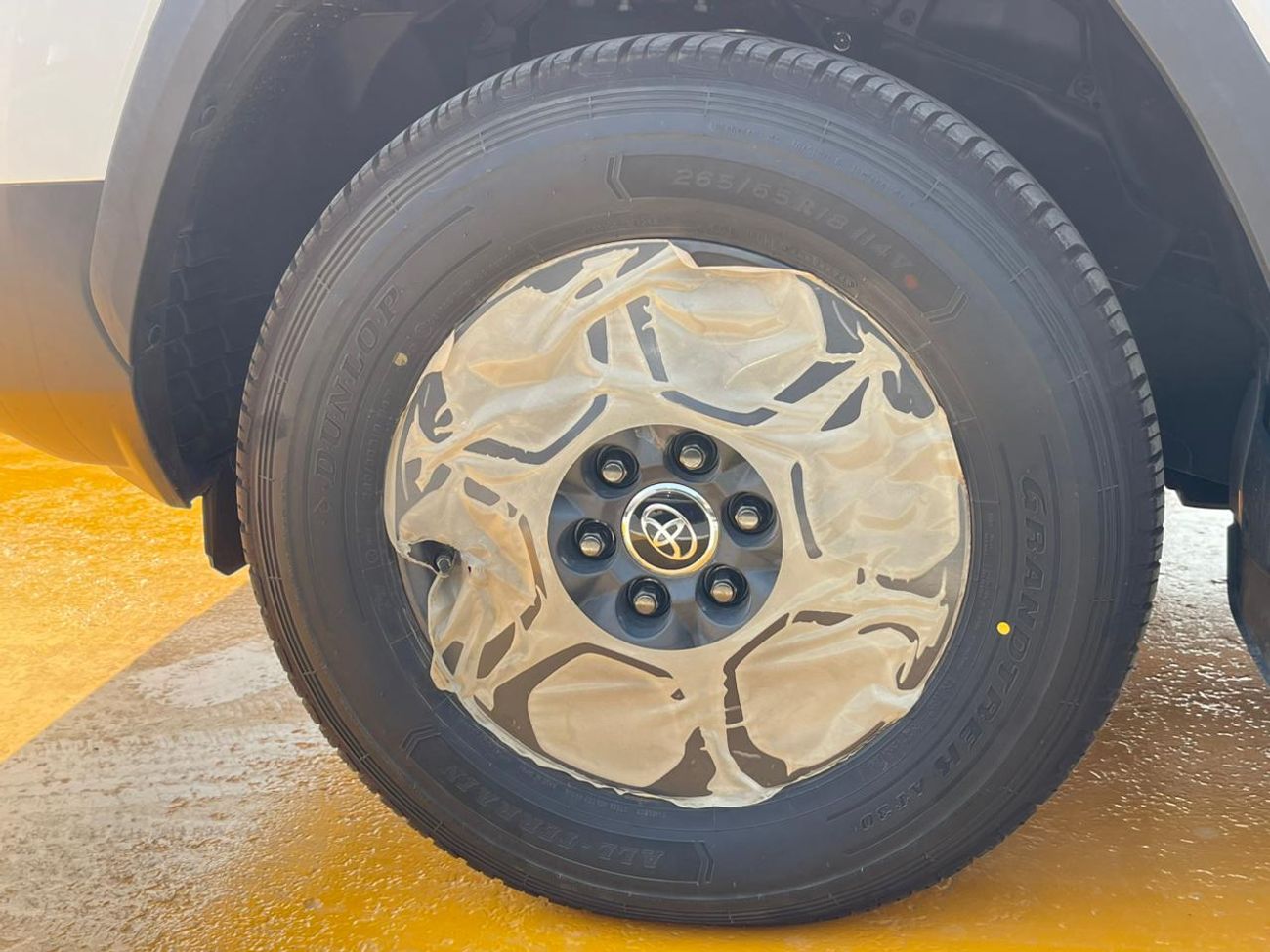 تويوتا لاند كروزر Toyota Land Cruiser GR-S 3.3L DIESEL 2025