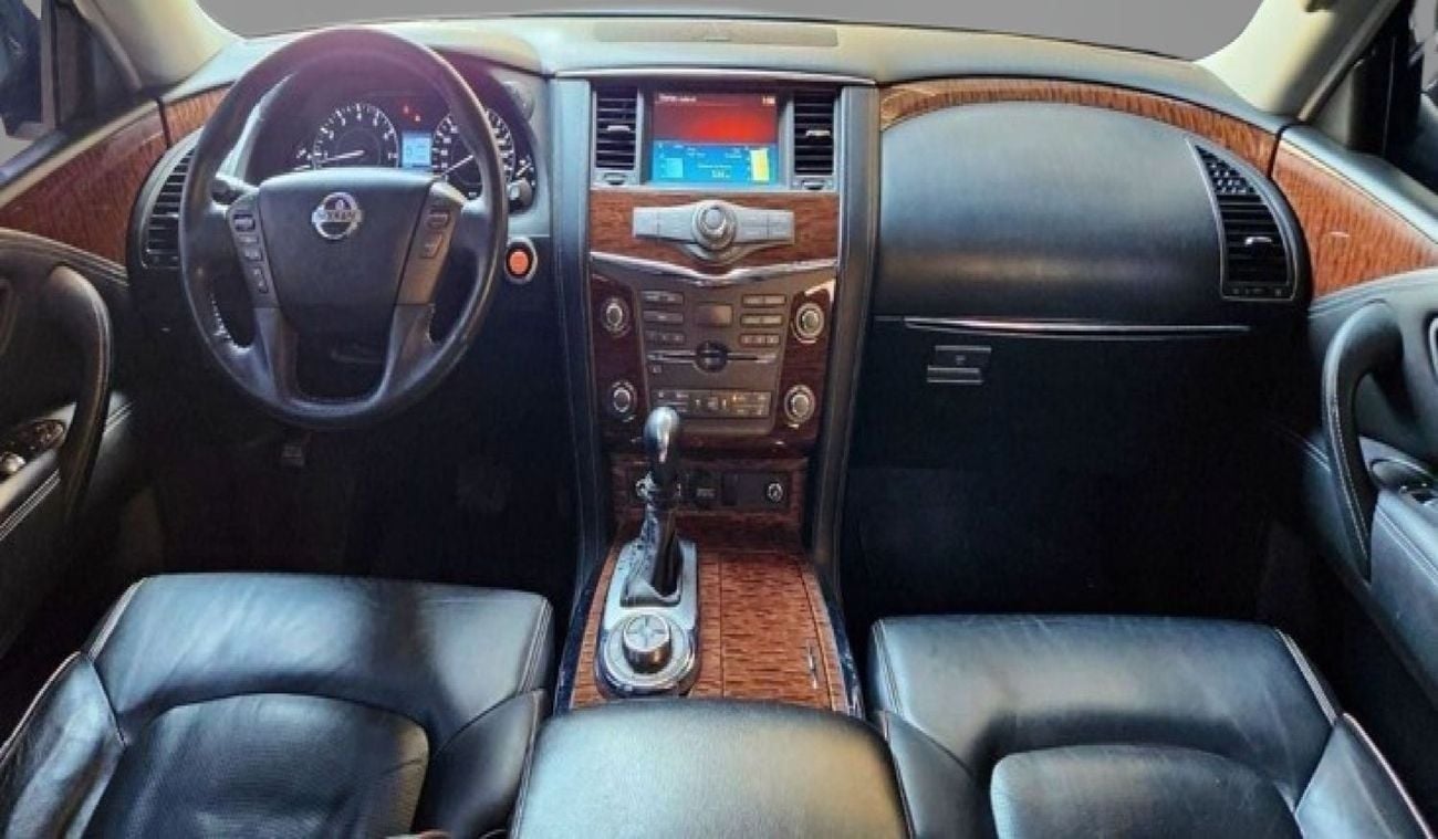 نيسان باترول LE T2 TITANIUM LE Titanium 5.6L Excellent condition - Large Engine
