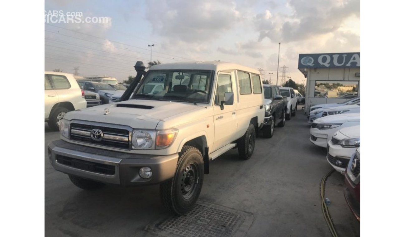 Toyota Land Cruiser hard top  diesel  3 door