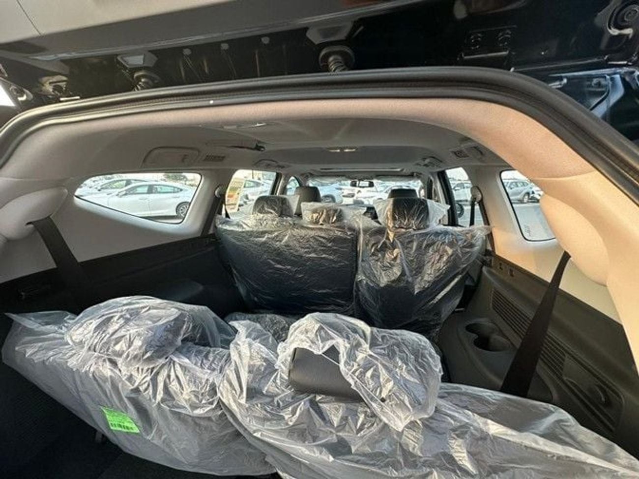 ميتسوبيشي مونتيرو سبورت MITSUBISHI MONTERO SPORT 3.0L 4WD GLS ROOF RAIL, SPOILERSUNROOF FABRIC SEATS-2026