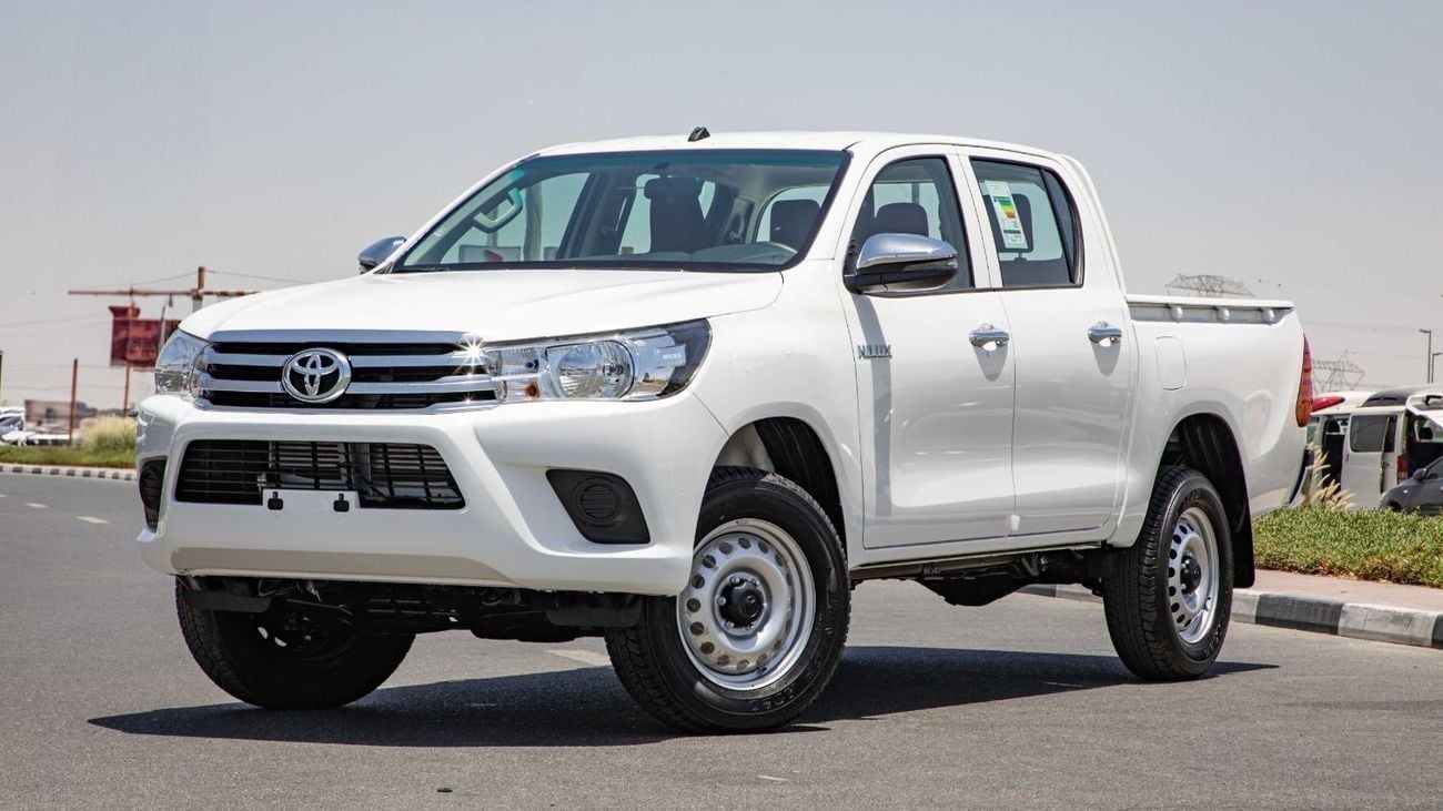 تويوتا هيلوكس DLX 2.4L DOUBLE CAB BASIC A/T