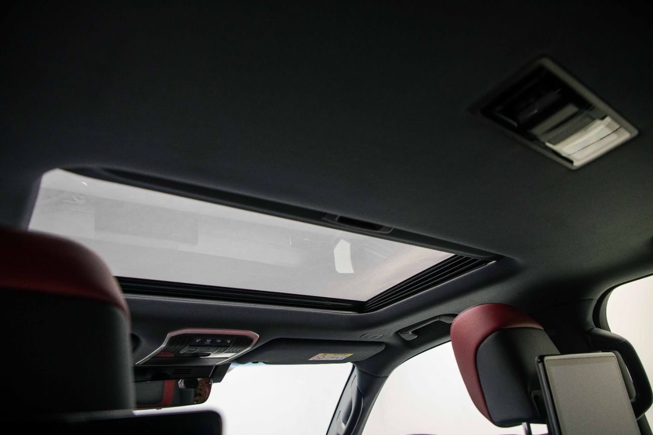 تويوتا لاند كروزر GRS 3.5L - Black Inside Maroon | Export Only