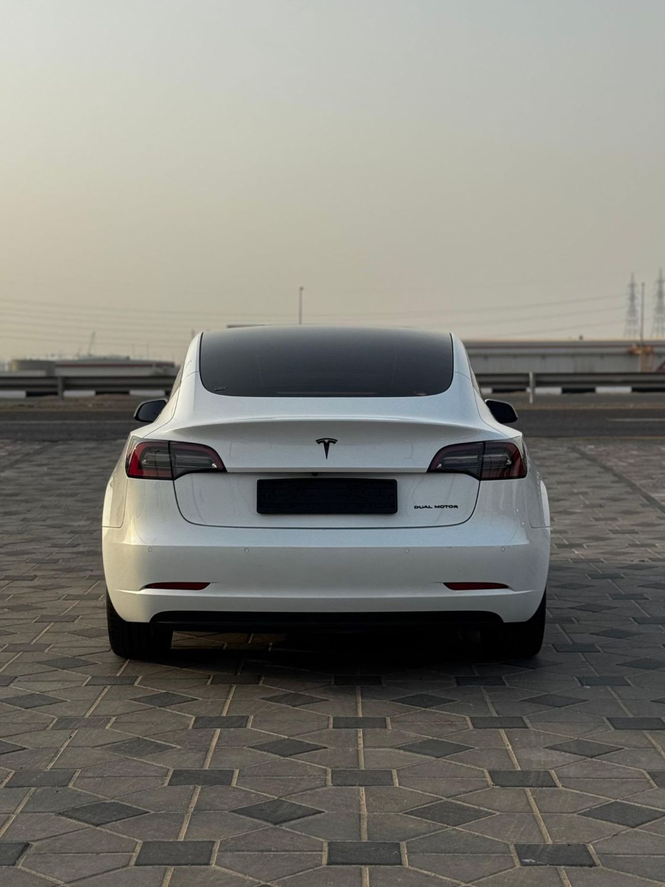 Tesla Model 3 Long Range (AWD)