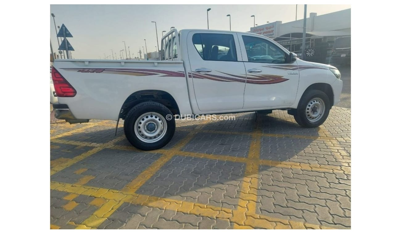 Toyota Hilux 2.4L DC 4WD DIESEL MANUAL TRANSMISSION