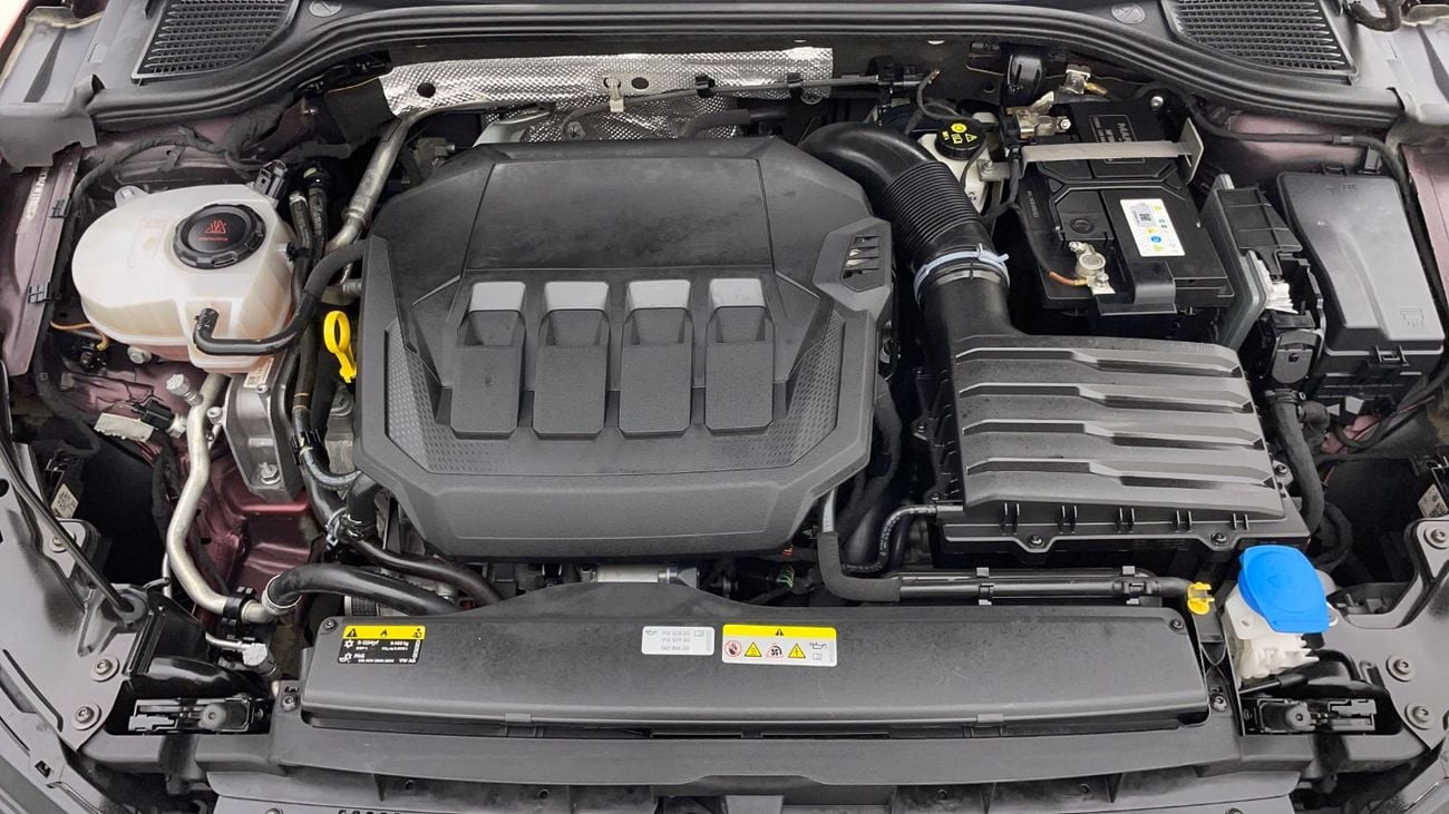 فولكس واجن جولف 2L 2023 | 0 DP | 1167/Month | 30 Day Return | Service History